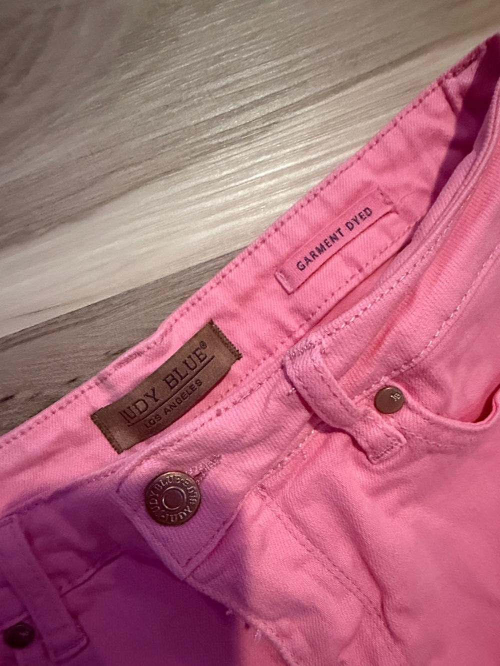 Judy Blue Pink Ankle Crop Jeans 13/31 - Picture 3 of 4